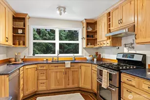 20331 83rd Ave W, Edmonds, WA 98026 - Photo 13