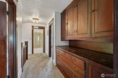 1220 N 44th Ave, Seattle, WA 98103 - Photo 13