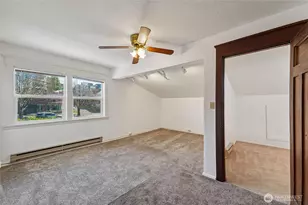 1220 N 44th Ave, Seattle, WA 98103 - Photo 3