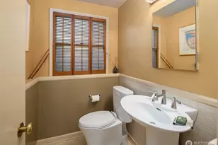 7018 32nd Ave NE, Seattle, WA 98115 - Photo 21