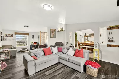 2207 W Parks Lane, Othello, WA 99344 - Photo 7