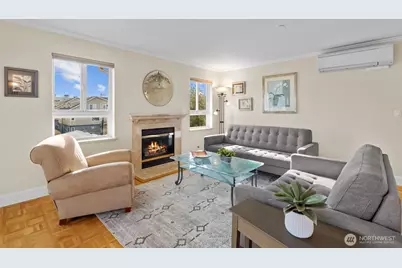 1527 California Avenue SW #401, Seattle, WA 98116 - Photo 9