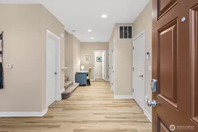 4118 148th Street SW #E1, Lynnwood, WA 98087 - Photo 5