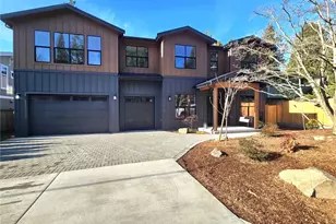 11419 109th Ave NE, Kirkland, WA 98033 - Photo 1