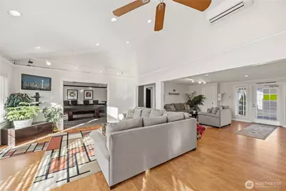 12404 E Gibson Road #G202, Everett, WA 98204 - Photo 29