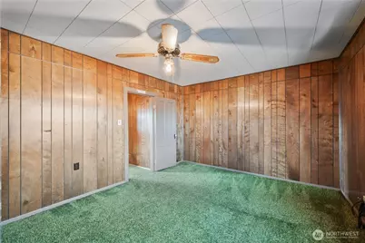 136 SW 3rd Avenue, Castle Rock, WA 98611 - Photo 13