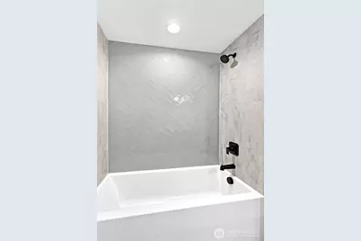 311 17th Avenue E #B, Seattle, WA 98112 - Photo 7