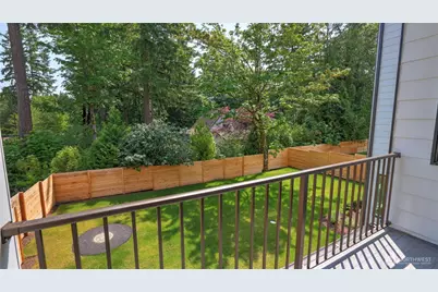 1582 213th Court NE, Sammamish, WA 98074 - Photo 13