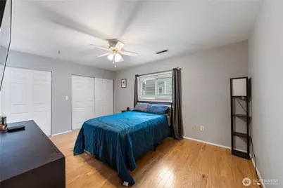 625 NW Mizzen Drive, Oak Harbor, WA 98277 - Photo 17