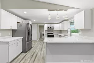 12520 SW Lindi Ln, Port Orchard, WA 98367 - Photo 9