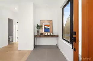 6214 40th Ave NE, Seattle, WA 98115 - Photo 3