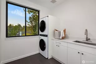 6214 40th Ave NE, Seattle, WA 98115 - Photo 29