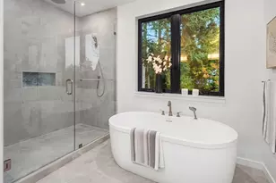 6214 40th Ave NE, Seattle, WA 98115 - Photo 25