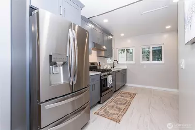 454 SW 142nd Street, Burien, WA 98166 - Photo 11