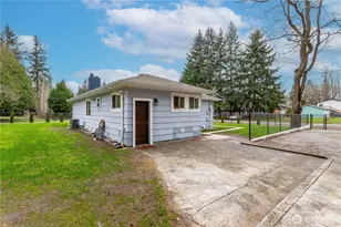 454 SW 142nd St, Burien, WA 98166 - Photo 29