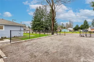 454 SW 142nd St, Burien, WA 98166 - Photo 31