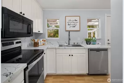 13308 125th Avenue NE, Kirkland, WA 98034 - Photo 9