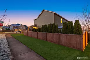 985 Riley Dr E, Enumclaw, WA 98022 - Photo 15