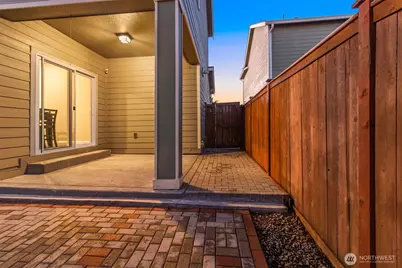 985 Riley Drive E, Enumclaw, WA 98022 - Photo 29