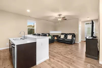 985 Riley Drive E, Enumclaw, WA 98022 - Photo 7