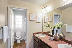 1615 Redmond Ct NE, Renton, WA 98055 - Photo 17