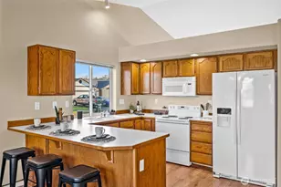 1417 9th Ave Ct SE, Puyallup, WA 98372 - Photo 11