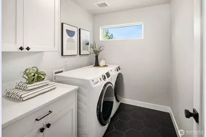 8326 14th Avenue NW, Seattle, WA 98117 - Photo 27