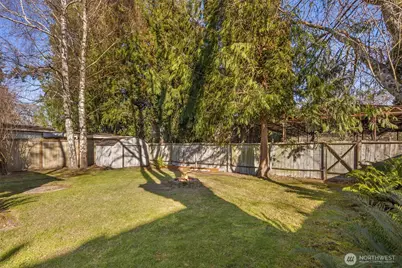 7950 Maple Avenue SE, Snoqualmie, WA 98065 - Photo 27