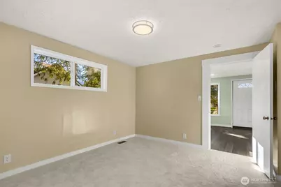 7950 Maple Avenue SE, Snoqualmie, WA 98065 - Photo 19