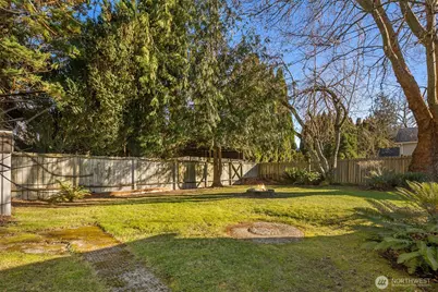 7950 Maple Avenue SE, Snoqualmie, WA 98065 - Photo 29