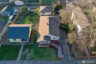 6126 S Thompson Ave, Tacoma, WA 98408 - Photo 9