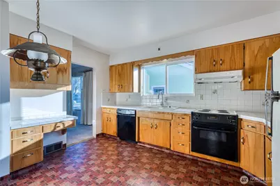 6126 S Thompson Avenue, Tacoma, WA 98408 - Photo 3