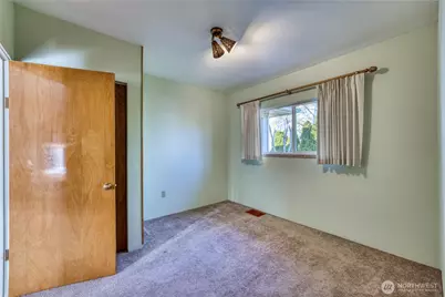 6126 S Thompson Avenue, Tacoma, WA 98408 - Photo 23