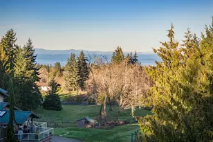 1063 Tamarack Ln, Port Angeles, WA 98362 - Photo 13