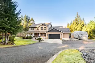 1063 Tamarack Ln, Port Angeles, WA 98362 - Photo 3