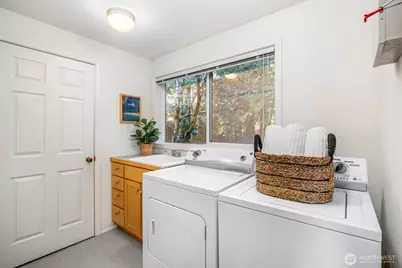 16273 Reitan Road NE, Bainbridge Island, WA 98110 - Photo 35