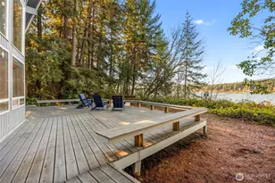 16273 Reitan Rd NE, Bainbridge Island, WA 98110 - Photo 35