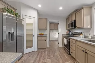 1725 242nd St SE, Bothell, WA 98021 - Photo 11