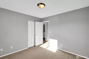 16761 Woodside Dr SE, Renton, WA 98058 - Photo 23