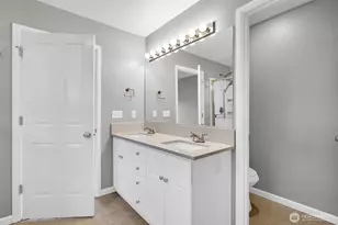 16761 Woodside Dr SE, Renton, WA 98058 - Photo 29