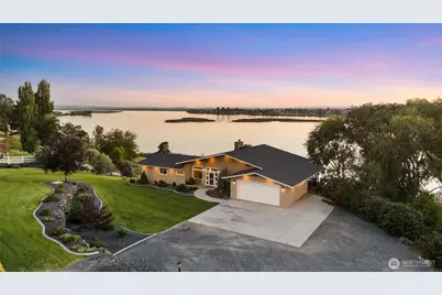 576 NE Easy Street, Moses Lake, WA 98837 - Photo 3