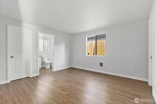 12016 SE 222nd Pl, Kent, WA 98031 - Photo 9