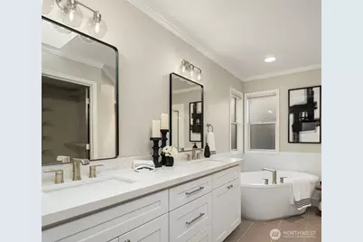 13015 NE 197th Place, Woodinville, WA 98072 - Photo 23