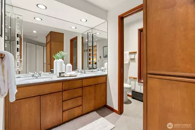 18710 88th Avenue W, Edmonds, WA 98026 - Photo 25