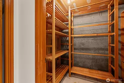 18710 88th Avenue W, Edmonds, WA 98026 - Photo 33