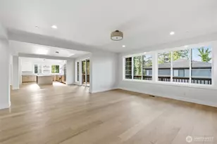 11087 SE 62nd Pl, Bellevue, WA 98006 - Photo 11