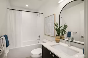 2105 SW Genesee Street SW, Seattle, WA 98106 - Photo 15