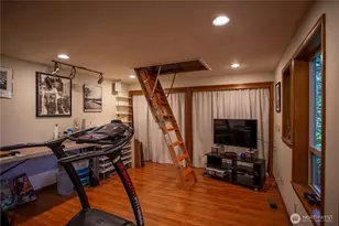 2715 39th St, Gig Harbor, WA 98335 - Photo 33