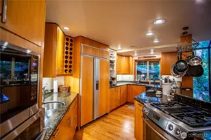 2715 39th St, Gig Harbor, WA 98335 - Photo 21