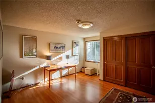 2715 39th St, Gig Harbor, WA 98335 - Photo 11